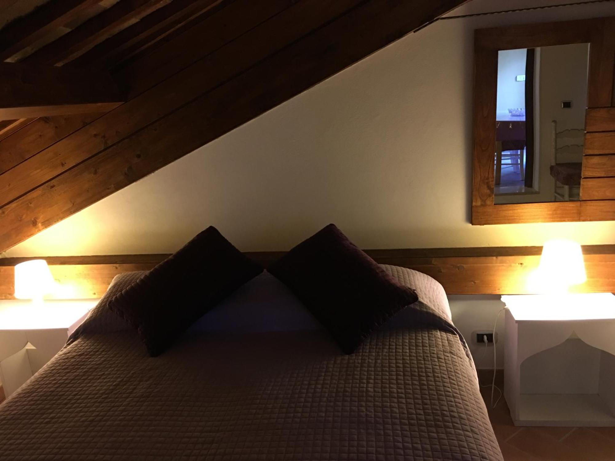 Guest House Dimora Fiorita Serracapriola Ruang foto