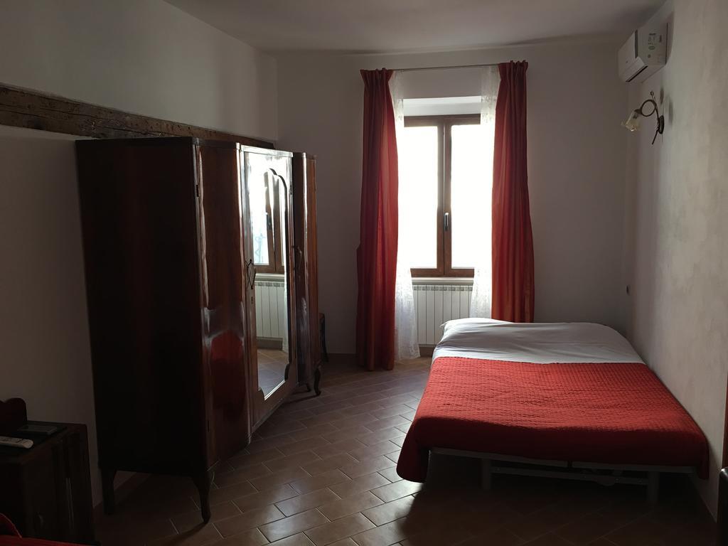 Guest House Dimora Fiorita Serracapriola Bagian luar foto