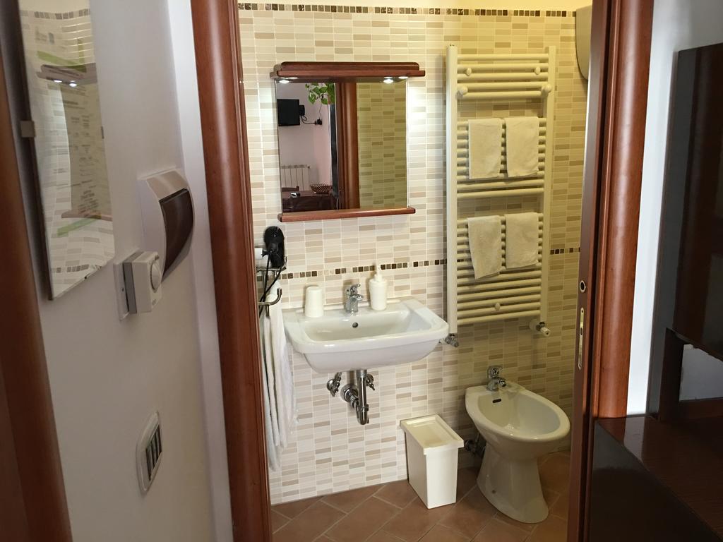 Guest House Dimora Fiorita Serracapriola Bagian luar foto