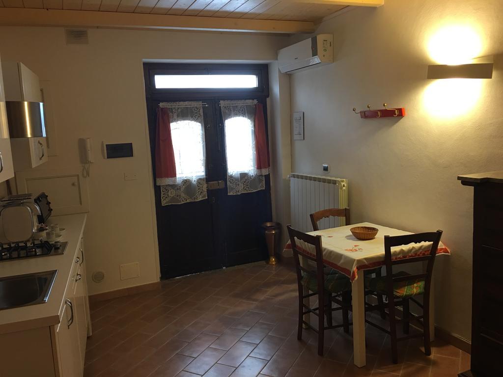 Guest House Dimora Fiorita Serracapriola Bagian luar foto