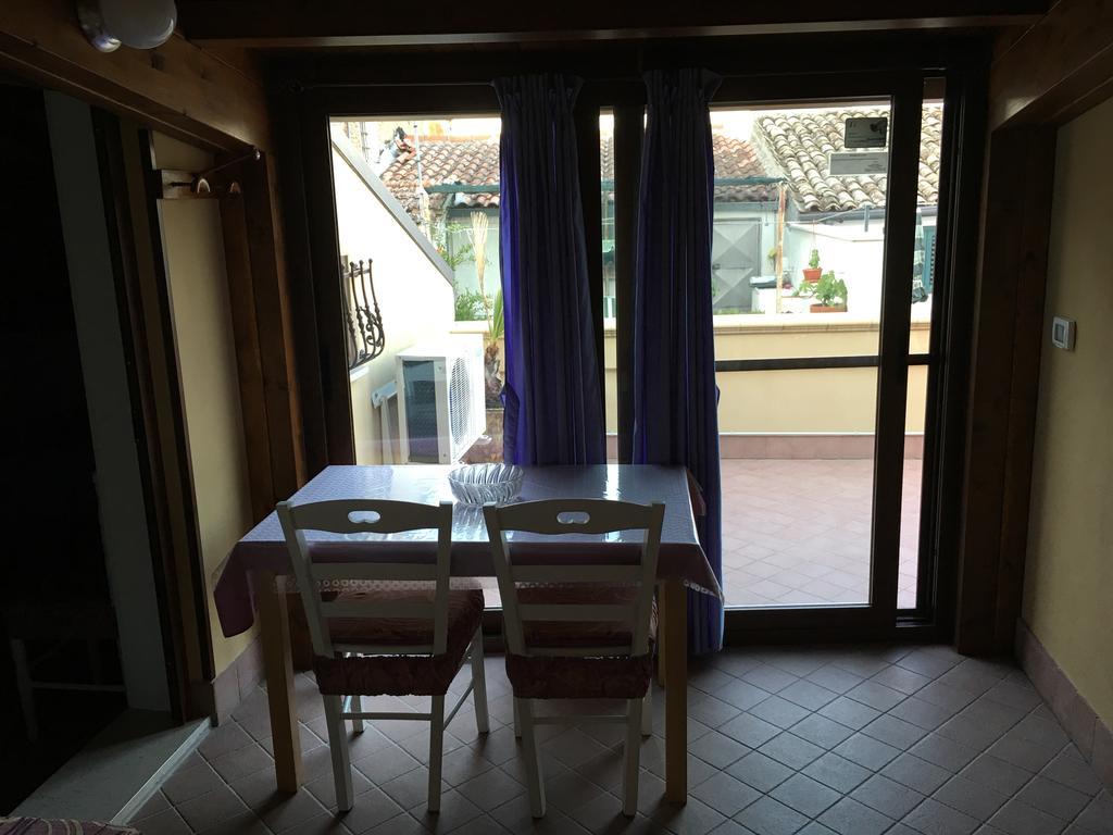 Guest House Dimora Fiorita Serracapriola Bagian luar foto
